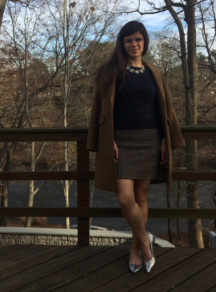 holiday outfit with houndstooth skirt